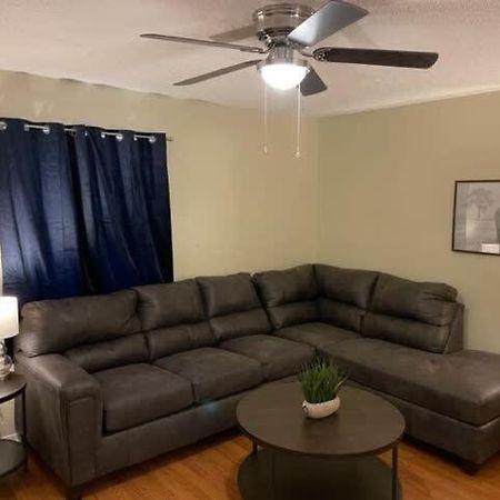 Charming 1-Br Upstairs Apartment Near Fort Sill! Lawton Eksteriør bilde