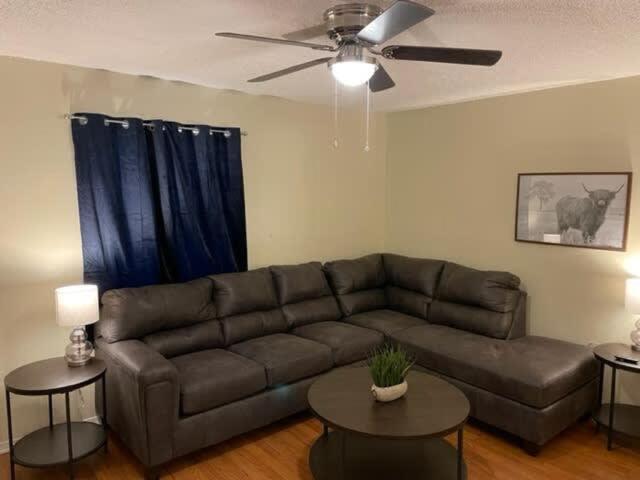 Charming 1-Br Upstairs Apartment Near Fort Sill! Lawton Eksteriør bilde