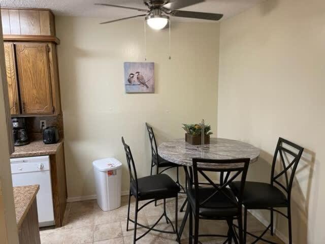 Charming 1-Br Upstairs Apartment Near Fort Sill! Lawton Eksteriør bilde